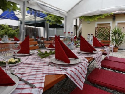 照片: Altstadt Biergarten